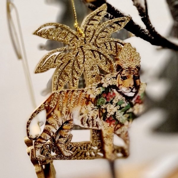 Wooden Tiger Decoration with a vintage print and gold glitter palm tree